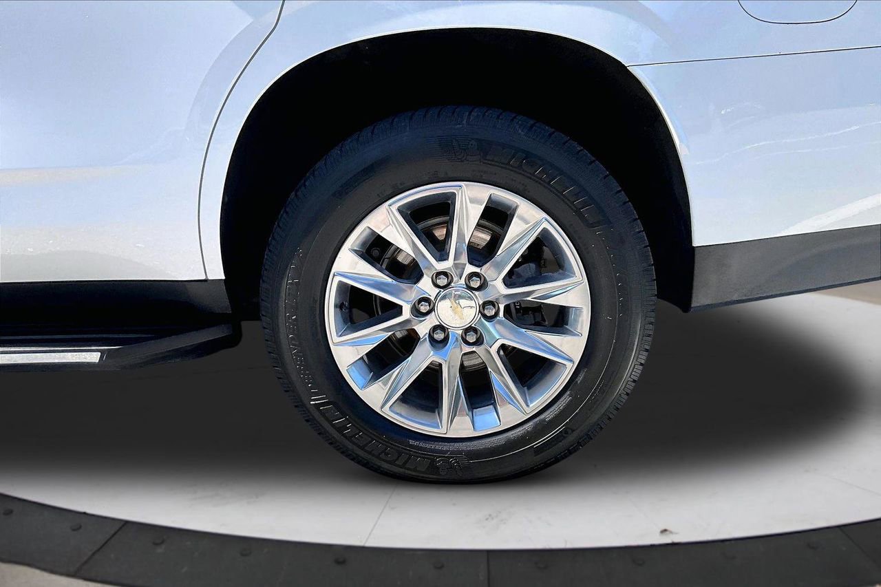 Used 2021 Chevrolet Tahoe Premier w/ Premium Package AWD/4WD image 36