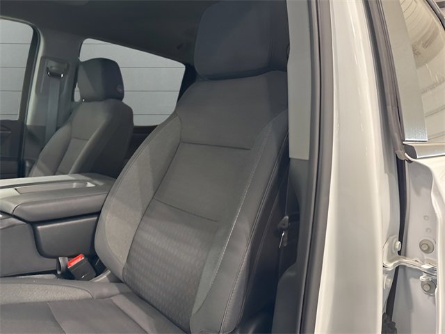 Used 2025 Chevrolet Silverado 1500 LT image 24
