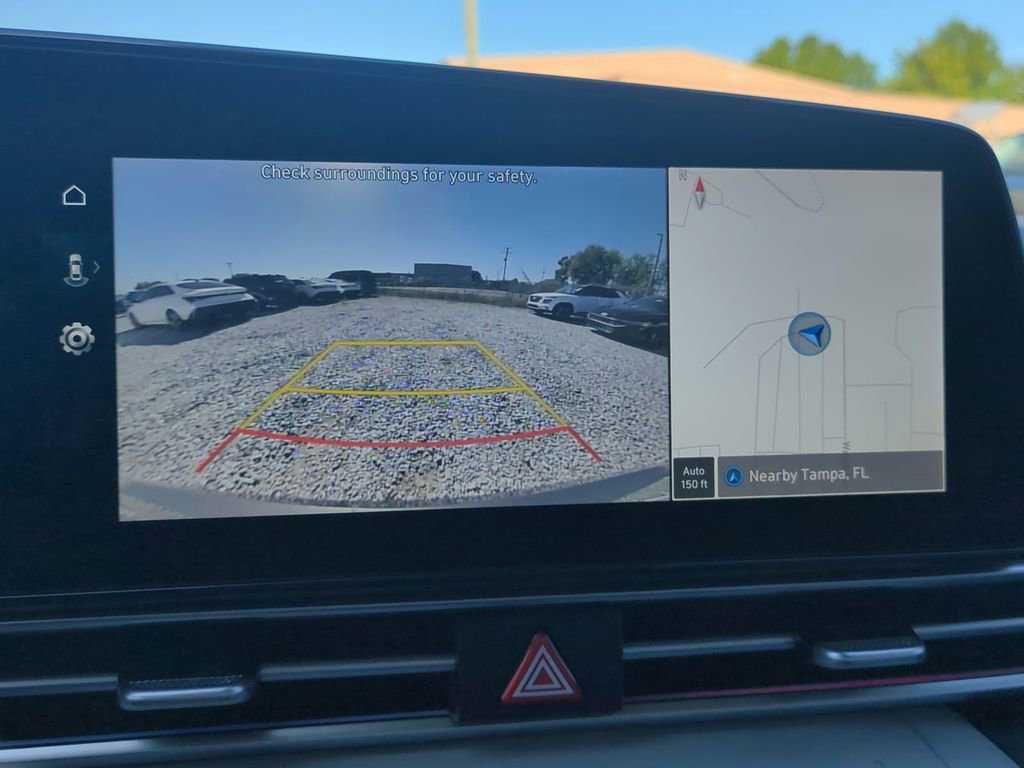 New 2026 Hyundai Elantra Limited image 24