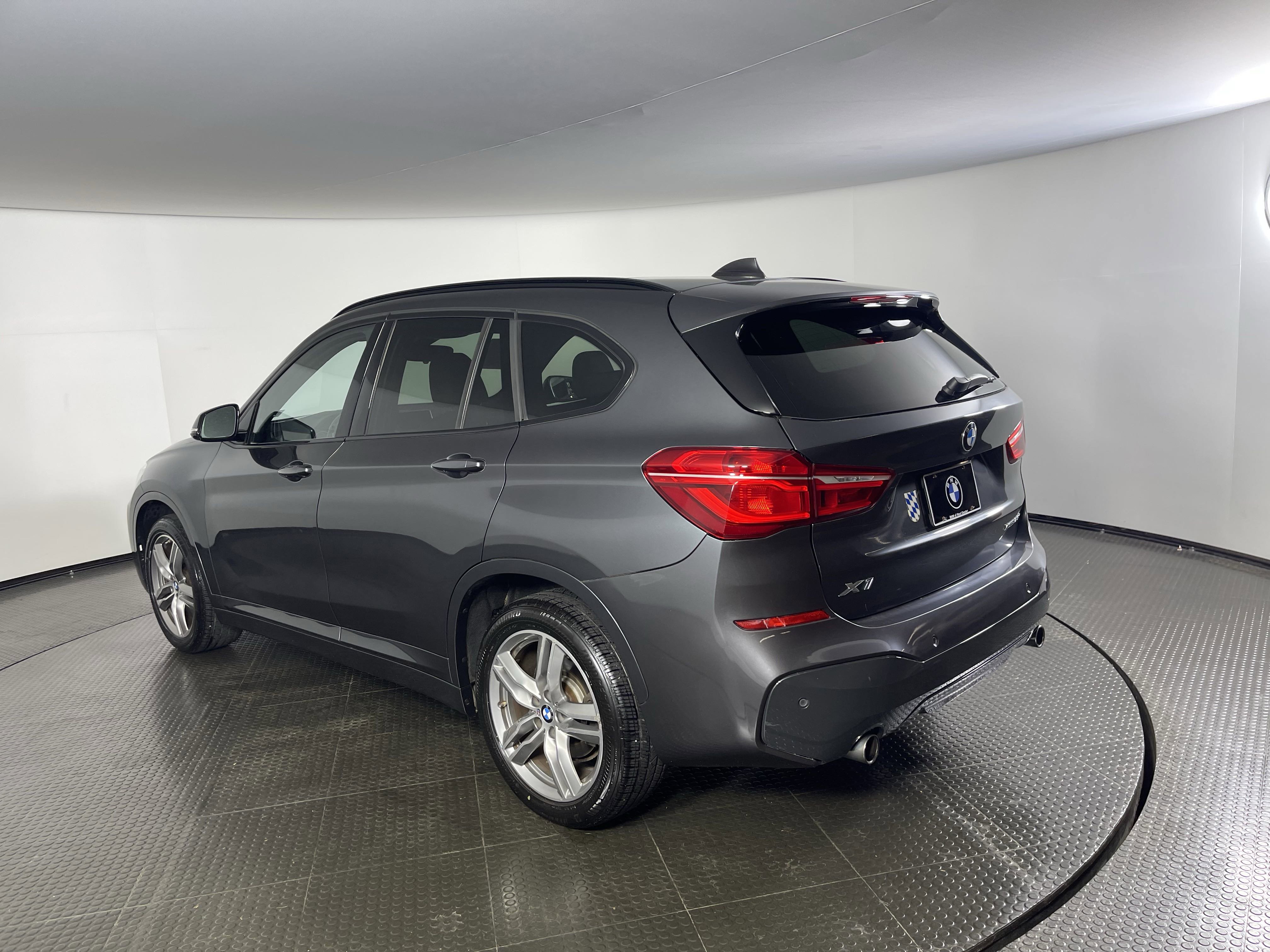 Used 2019 BMW X1 xDrive28i image 3