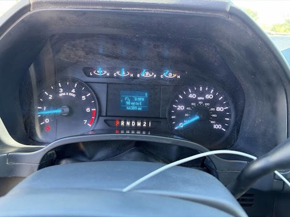 Used 2022 Ford F250 XL w/ Power Equipment Group image 15