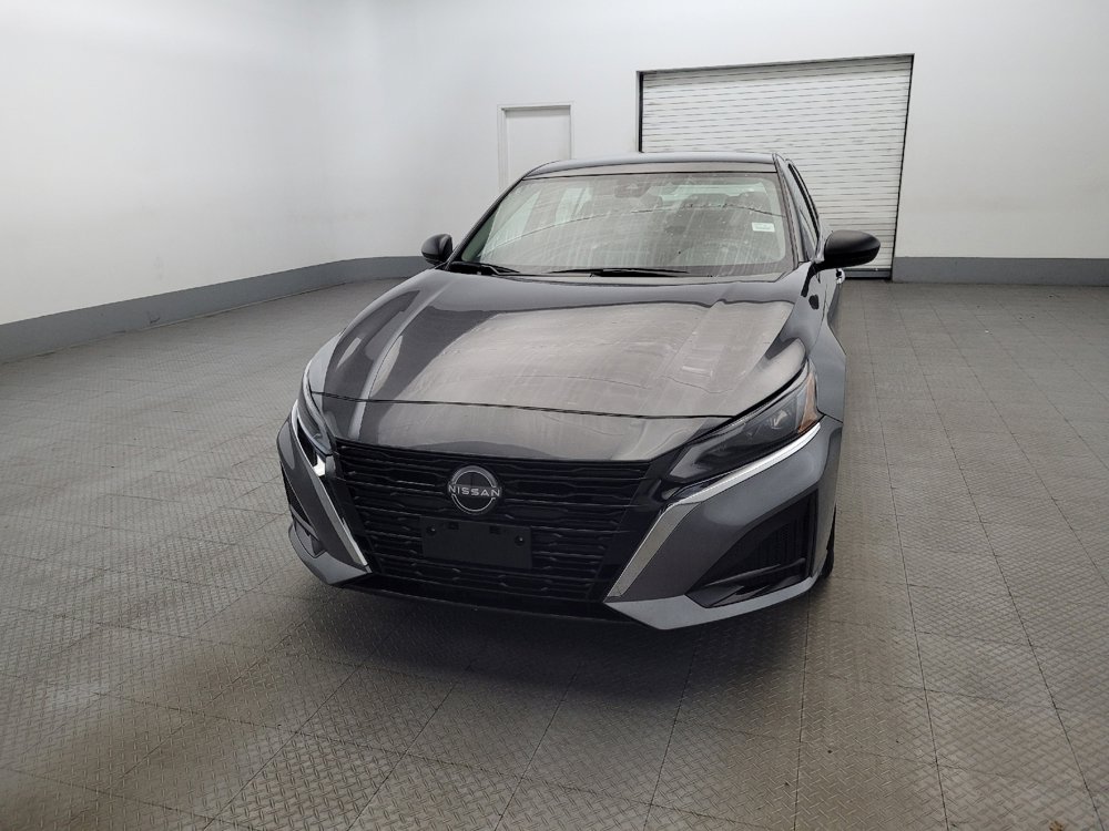 Used 2024 Nissan Altima 2.5 SV image 15