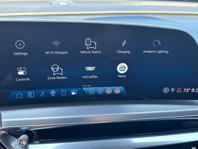 Certified 2024 Cadillac Lyriq Sport AWD/4WD image 21