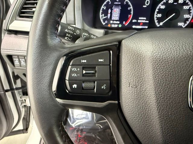 Used 2025 Honda Odyssey Sport-L image 16