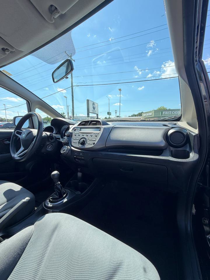 Used 2013 Honda Fit image 16
