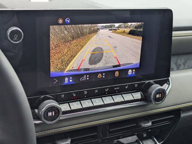 New 2026 Chevrolet Colorado ZR2 w/ Technology Package AWD/4WD image 19