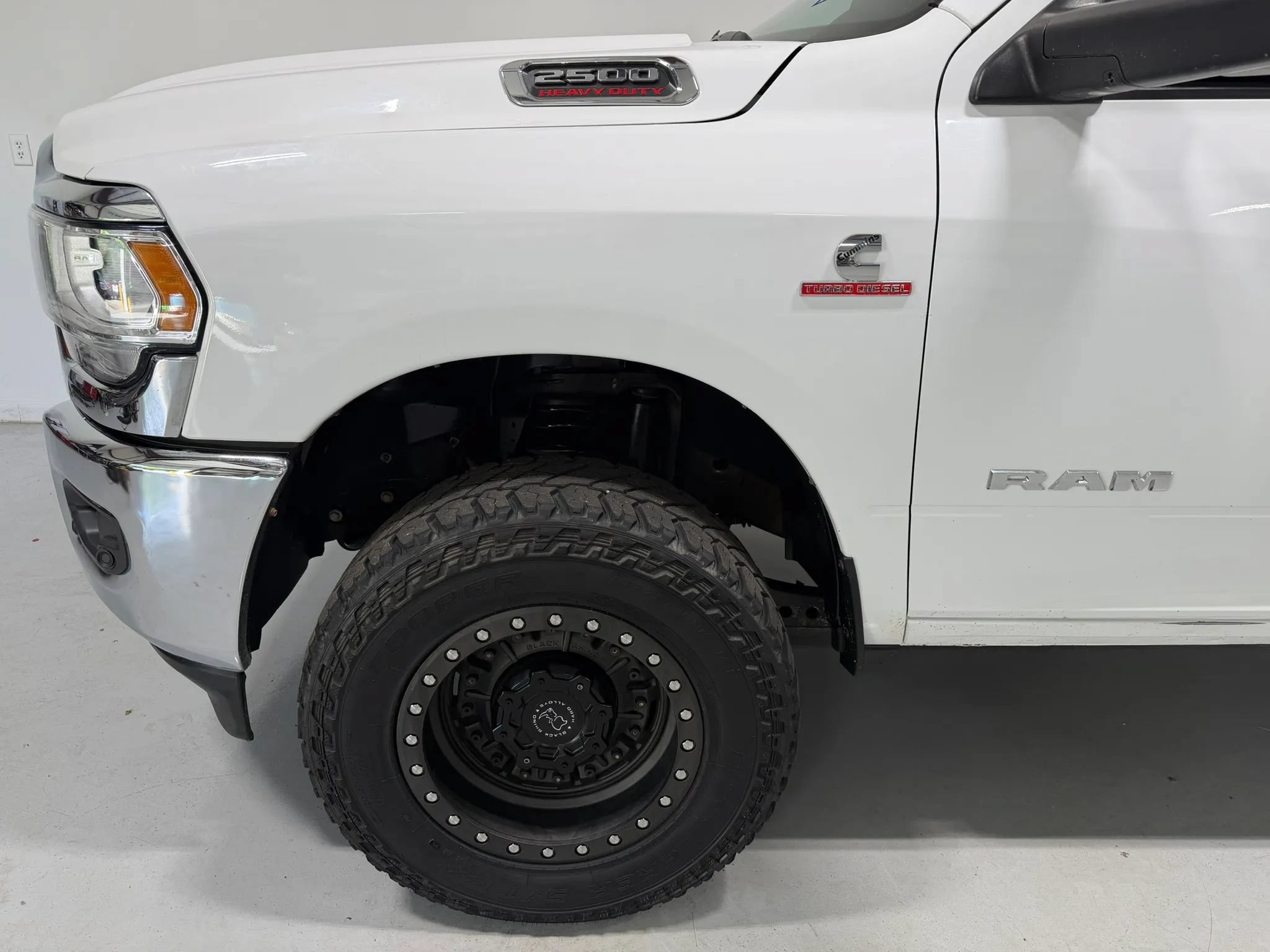 Used 2022 RAM 2500 Big Horn w/ Level A Equipment Group AWD/4WD image 10