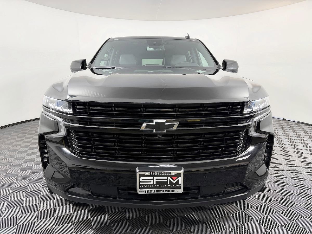 Used 2023 Chevrolet Suburban RST w/ Luxury Package AWD/4WD image 4