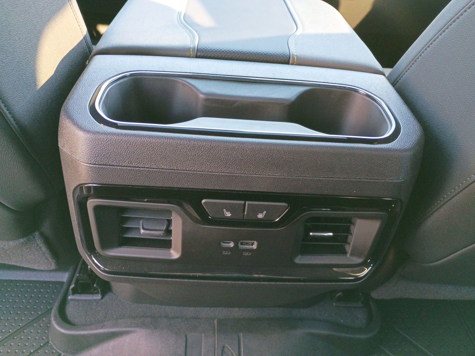 New 2026 Chevrolet Silverado 1500 ZR2 image 29