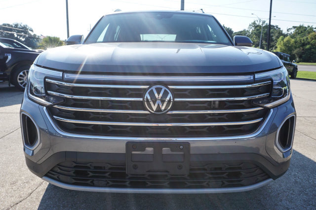 Used 2025 Volkswagen Atlas SE AWD/4WD image 18