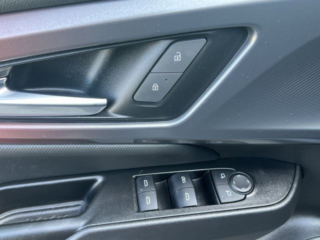 Used 2024 Chevrolet Equinox EV RS image 22