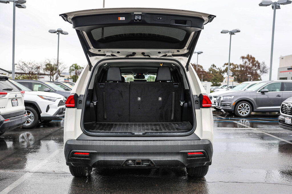 Certified 2024 Toyota Grand Highlander XLE image 27