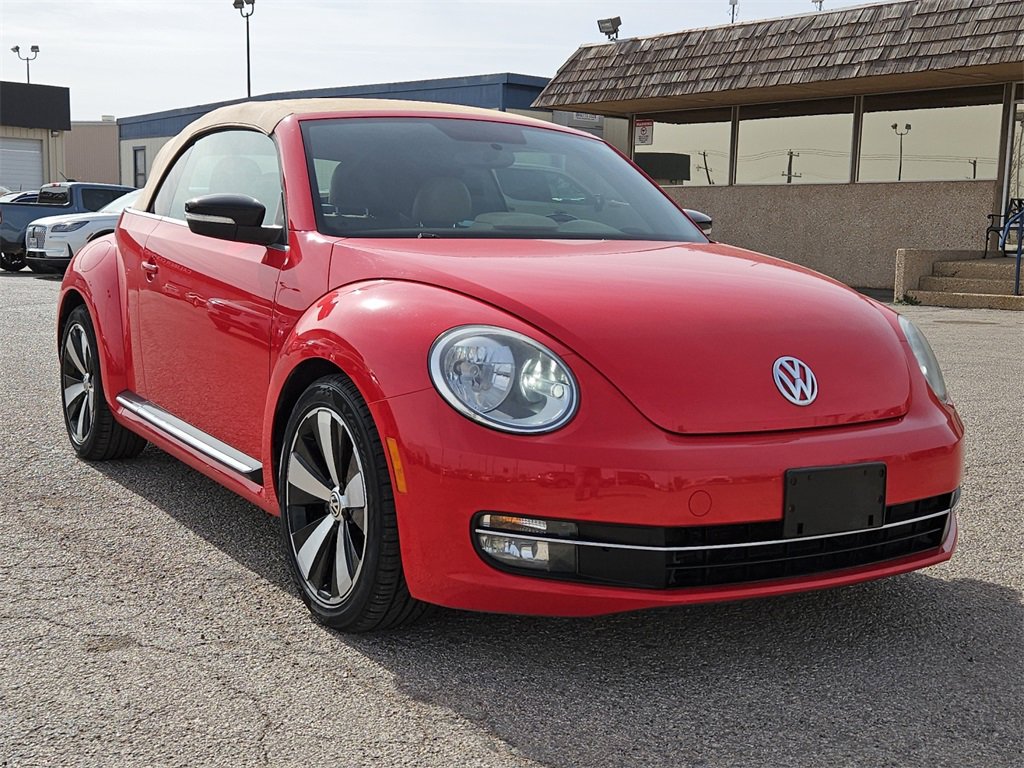 Used 2013 Volkswagen Beetle Turbo image 6