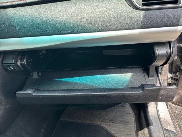 Used 2015 Toyota Camry SE FWD image 53