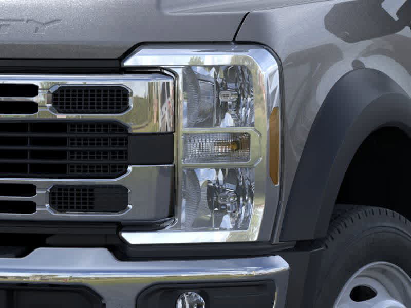 New 2025 Ford F550 4x4 Regular Cab Super Duty w/ XL Chrome Package image 18