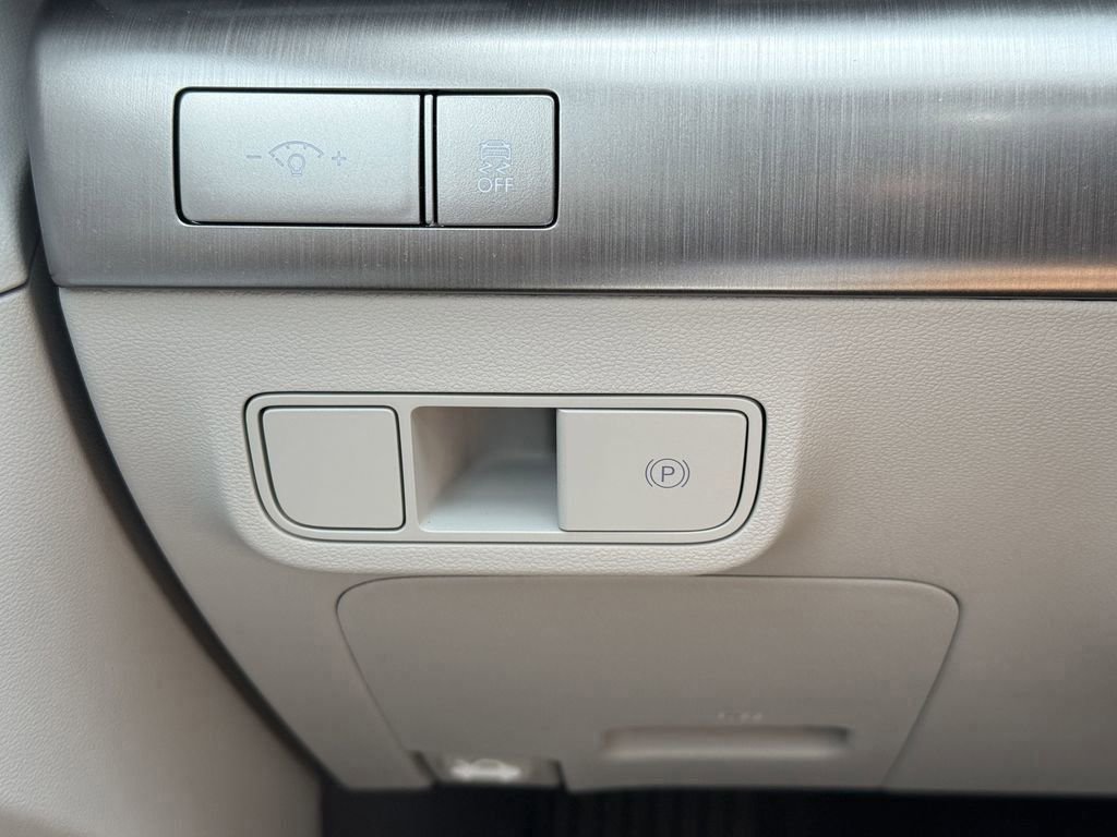 New 2025 Hyundai Kona SE image 26