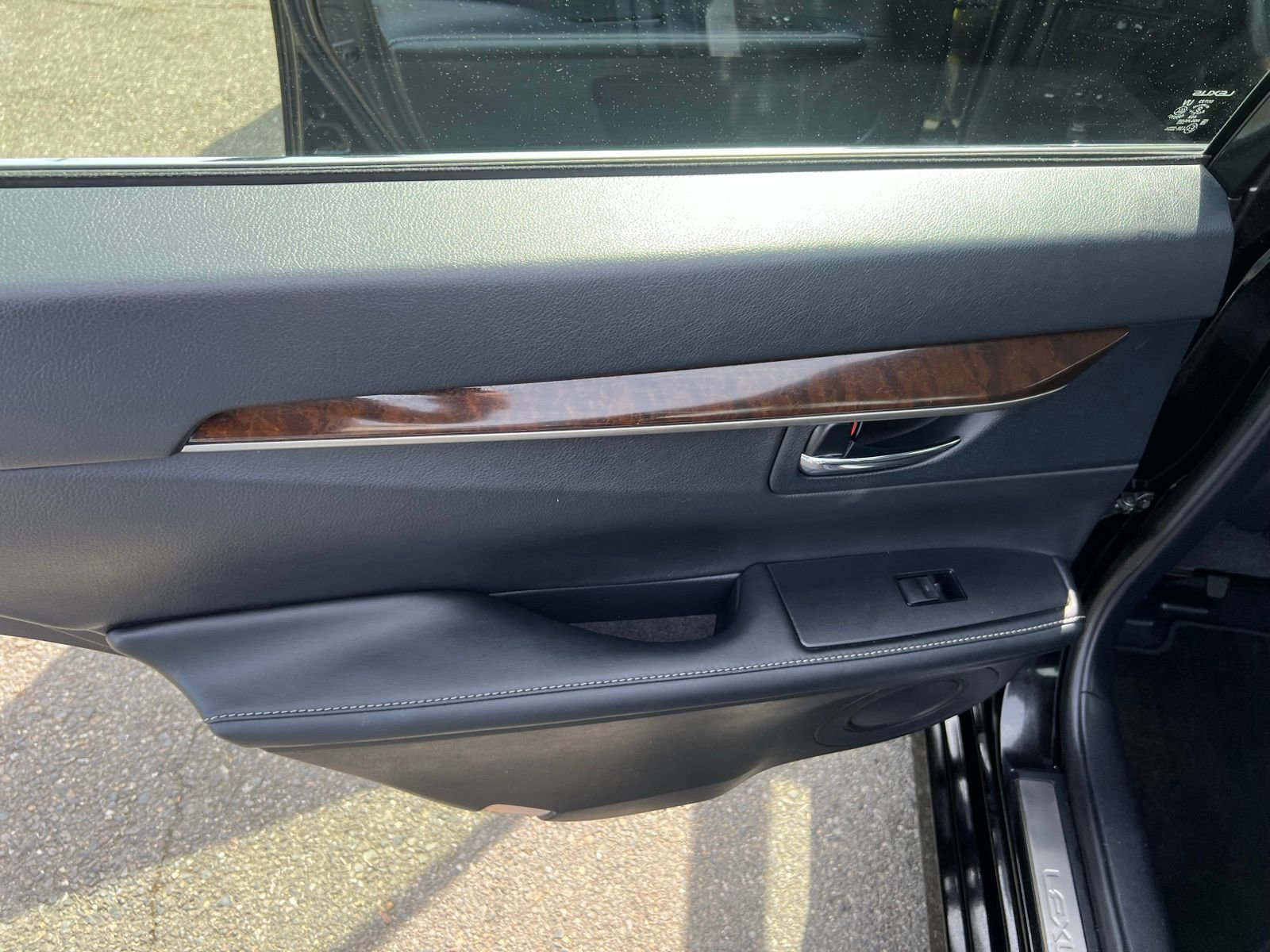 Used 2015 Lexus ES 350 w/ Premium Package FWD image 20