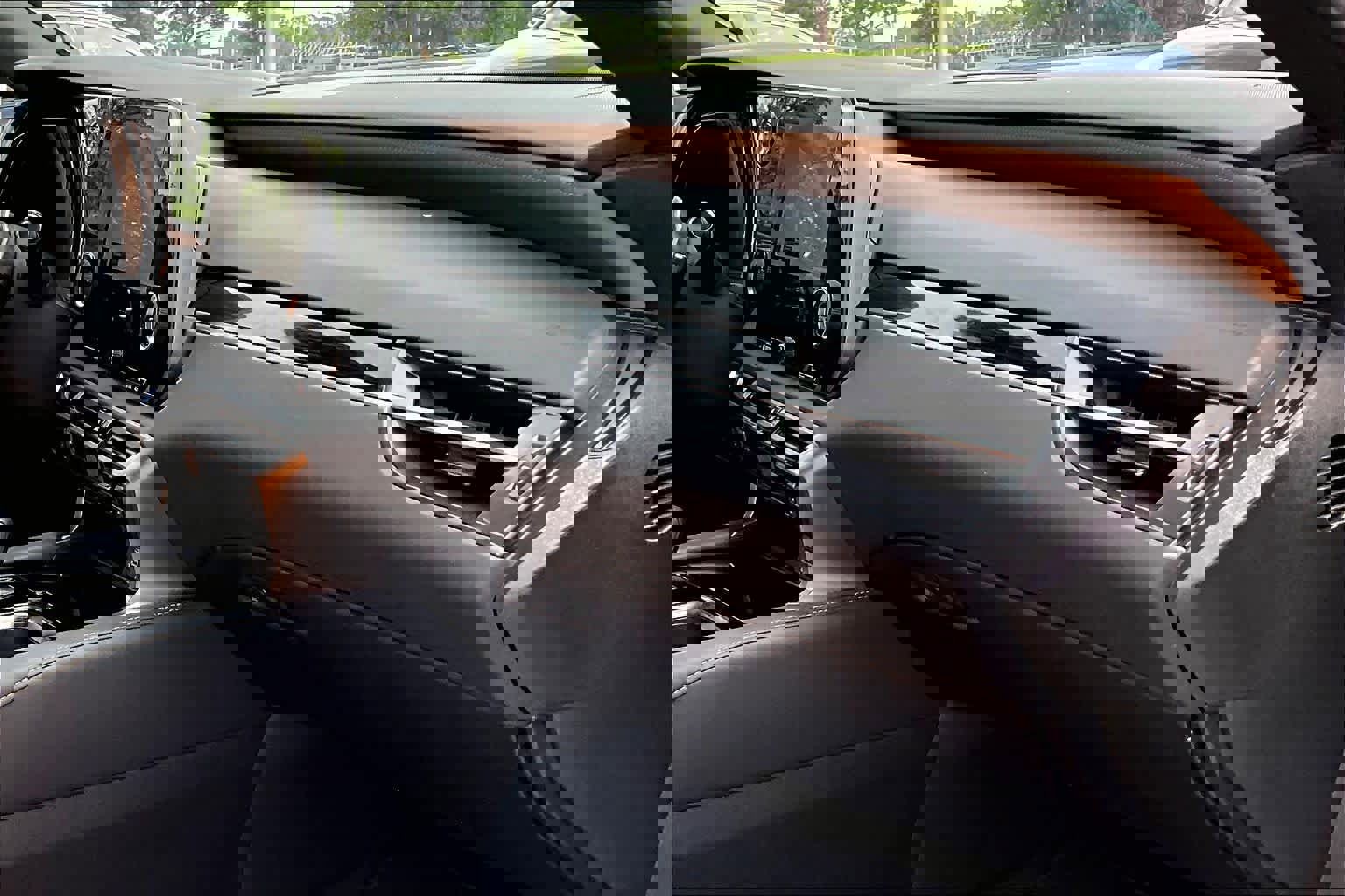 Used 2025 Lexus RX 350 FWD w/ Technology Package image 19