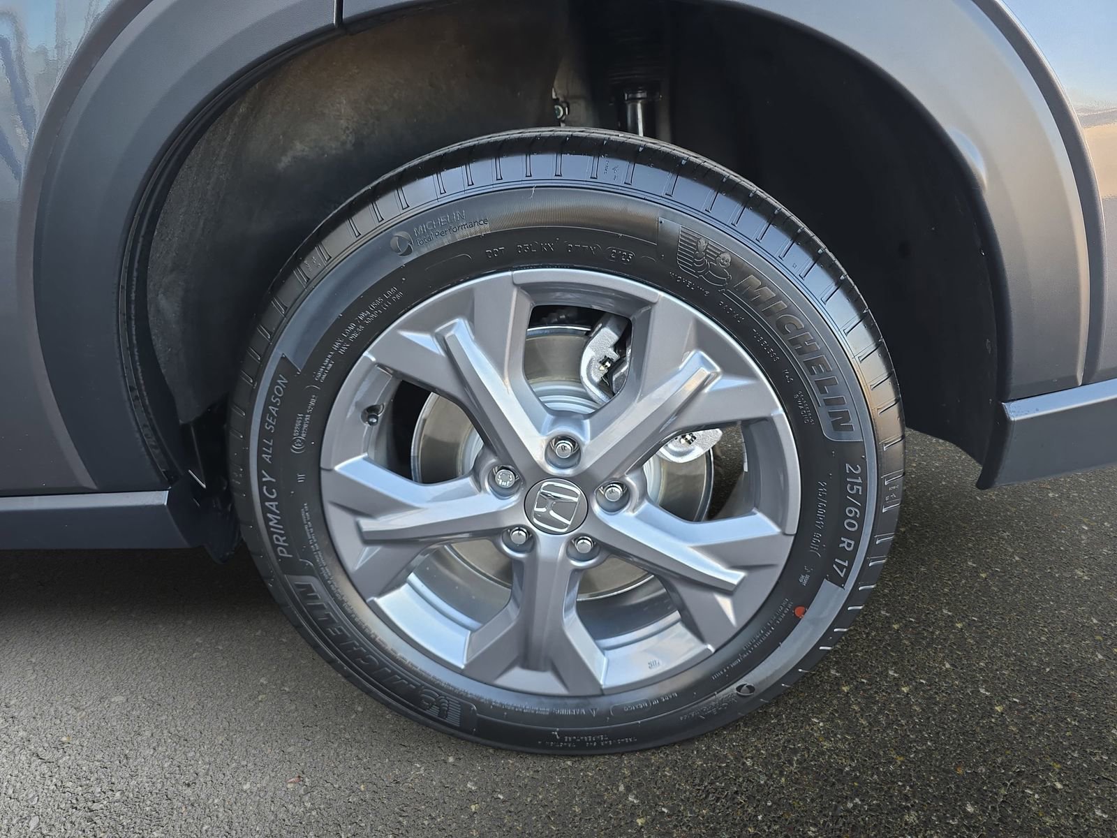 Certified 2026 Honda HR-V LX image 33