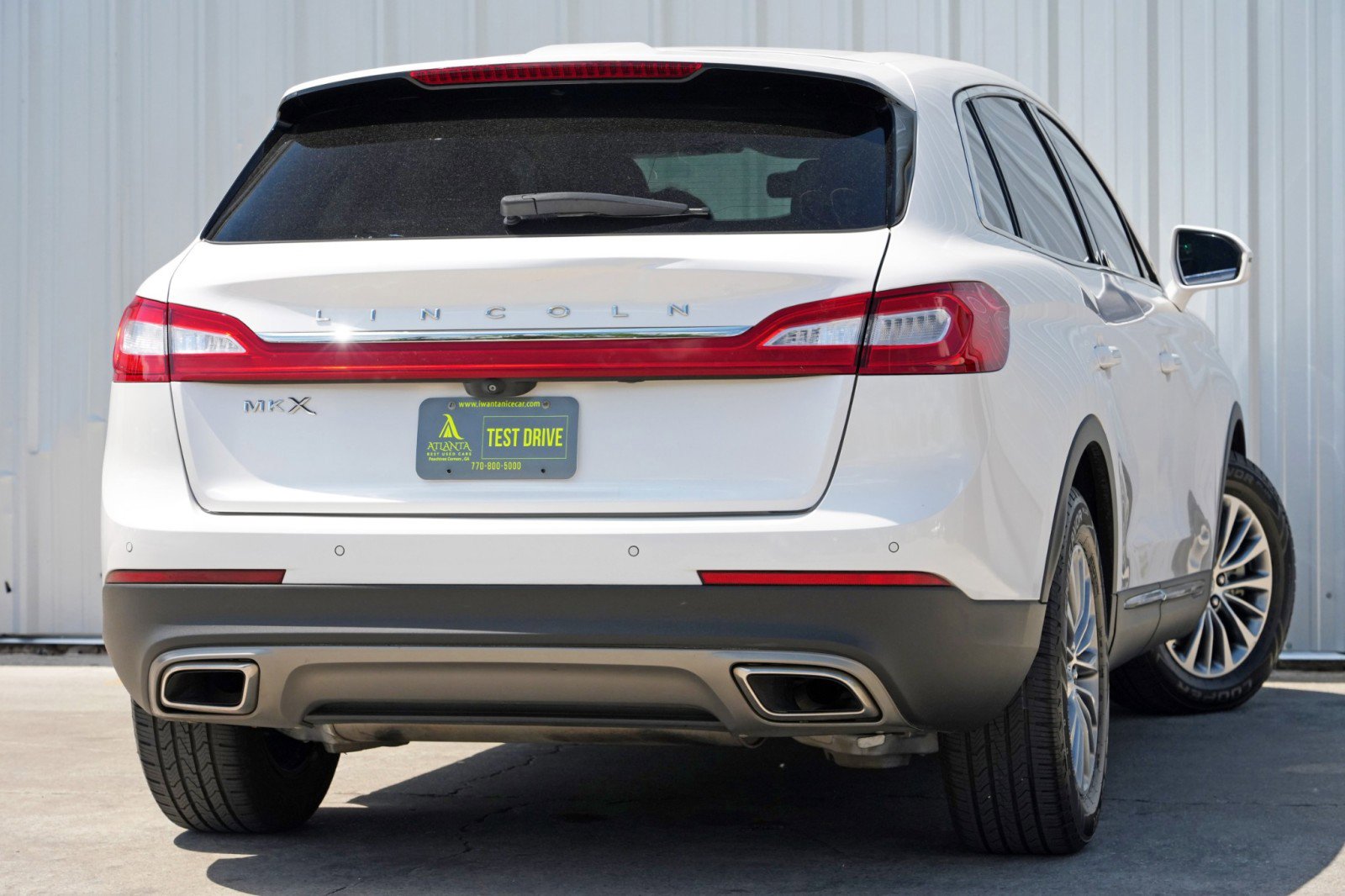 Used 2017 Lincoln MKX Select w/ Select Plus Package image 4