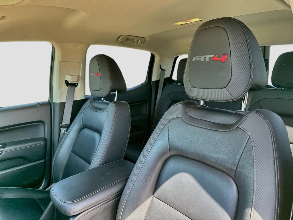 Used 2021 GMC Canyon AT4 w/ Driver Alert Package AWD/4WD image 10