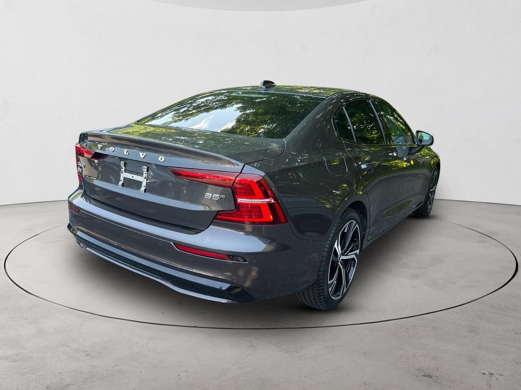 Certified 2025 Volvo S60 B5 Core AWD/4WD image 5