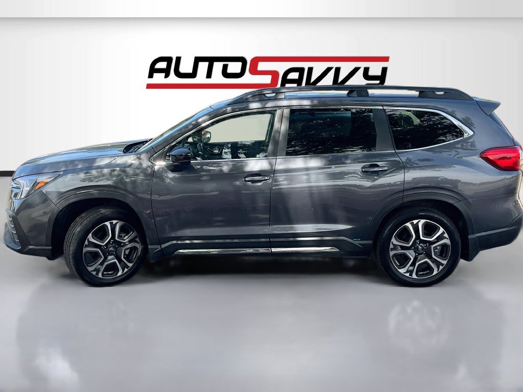 Used 2024 Subaru Ascent Limited w/ Technology Package AWD/4WD image 4