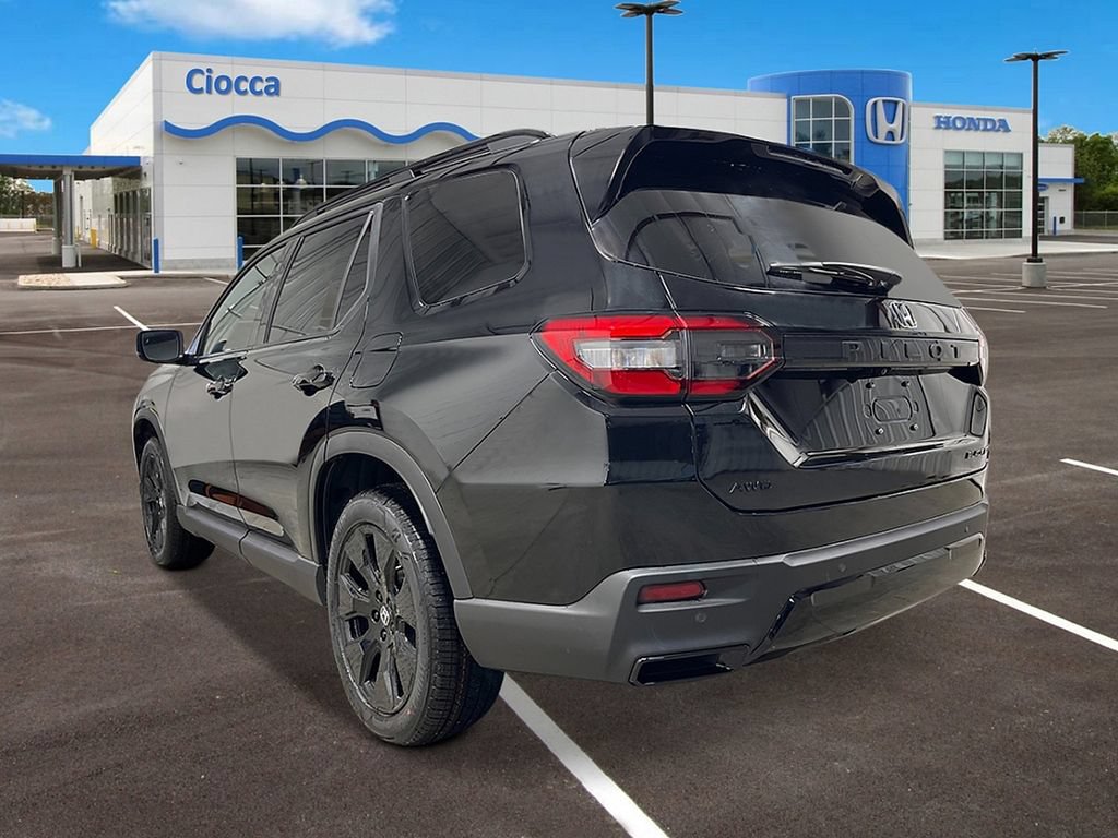 New 2026 Honda Pilot Black Edition image 3