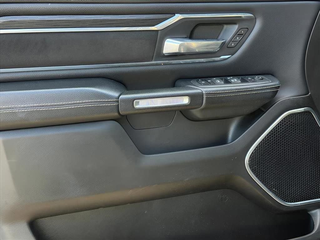 Used 2024 RAM 1500 Laramie image 31