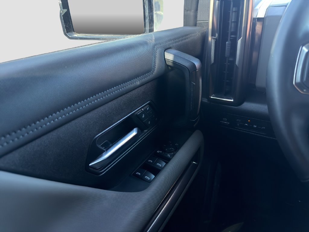 Used 2025 GMC Hummer EV 2X AWD/4WD image 27