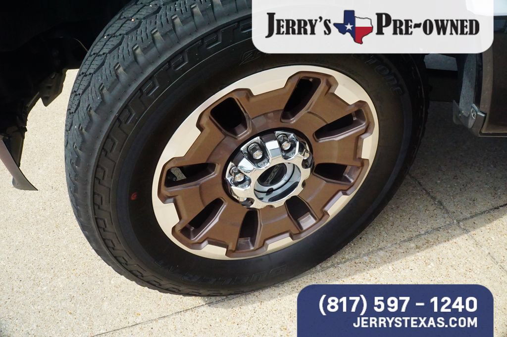 Used 2024 Ford F250 King Ranch w/ FX4 Off-Road Package AWD/4WD image 9