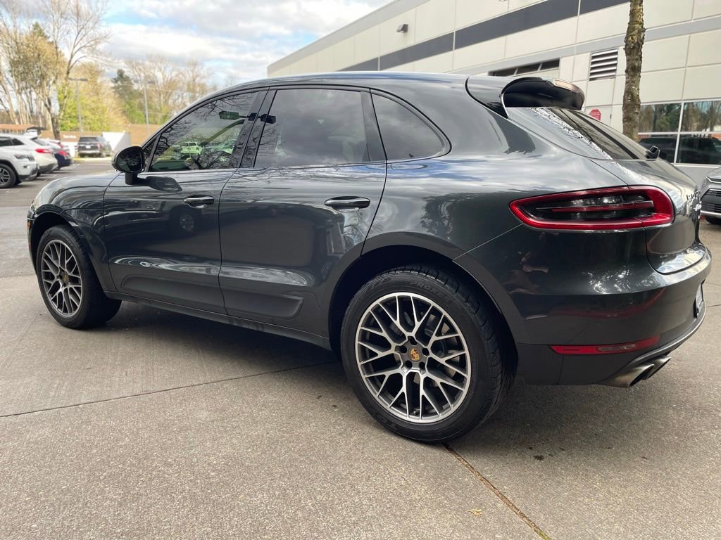 Used 2018 Porsche Macan S image 6