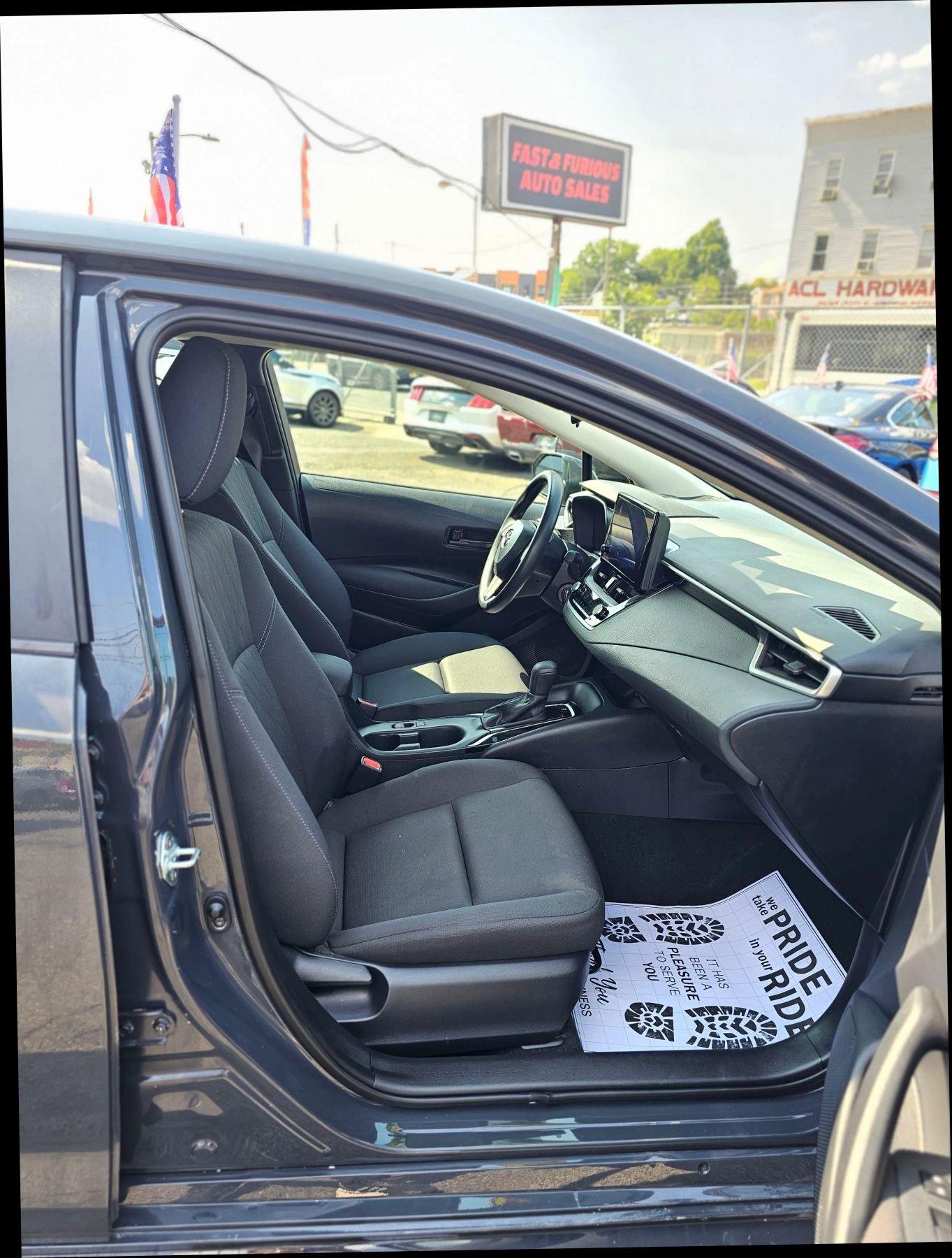 Used 2024 Toyota Corolla LE image 8