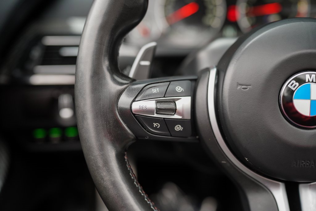 Used 2018 BMW M6 Convertible w/ Executive Package image 29