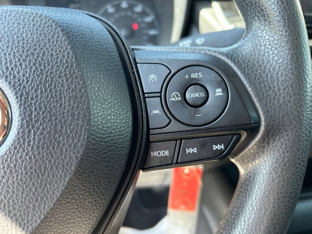 Used 2024 Toyota Corolla LE FWD image 27