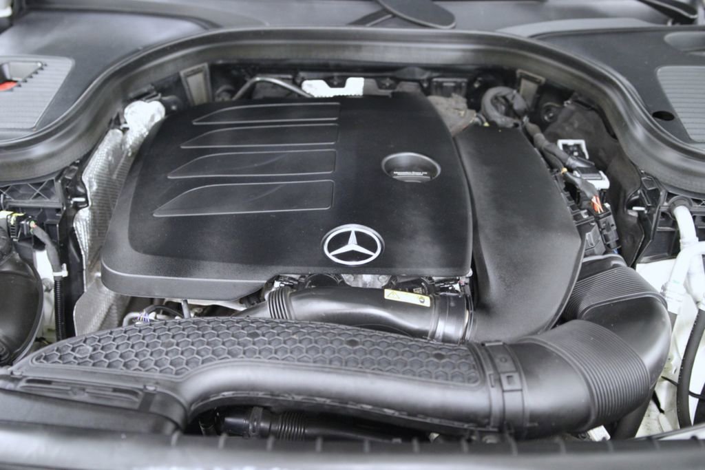 Certified 2022 Mercedes-Benz GLC 300 4MATIC image 13