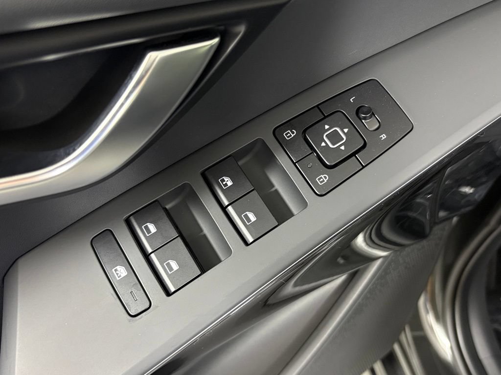 New 2026 Kia Niro Wind FWD image 15