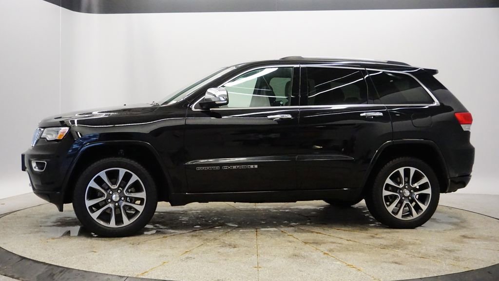 Certified 2017 Jeep Grand Cherokee Overland image 2