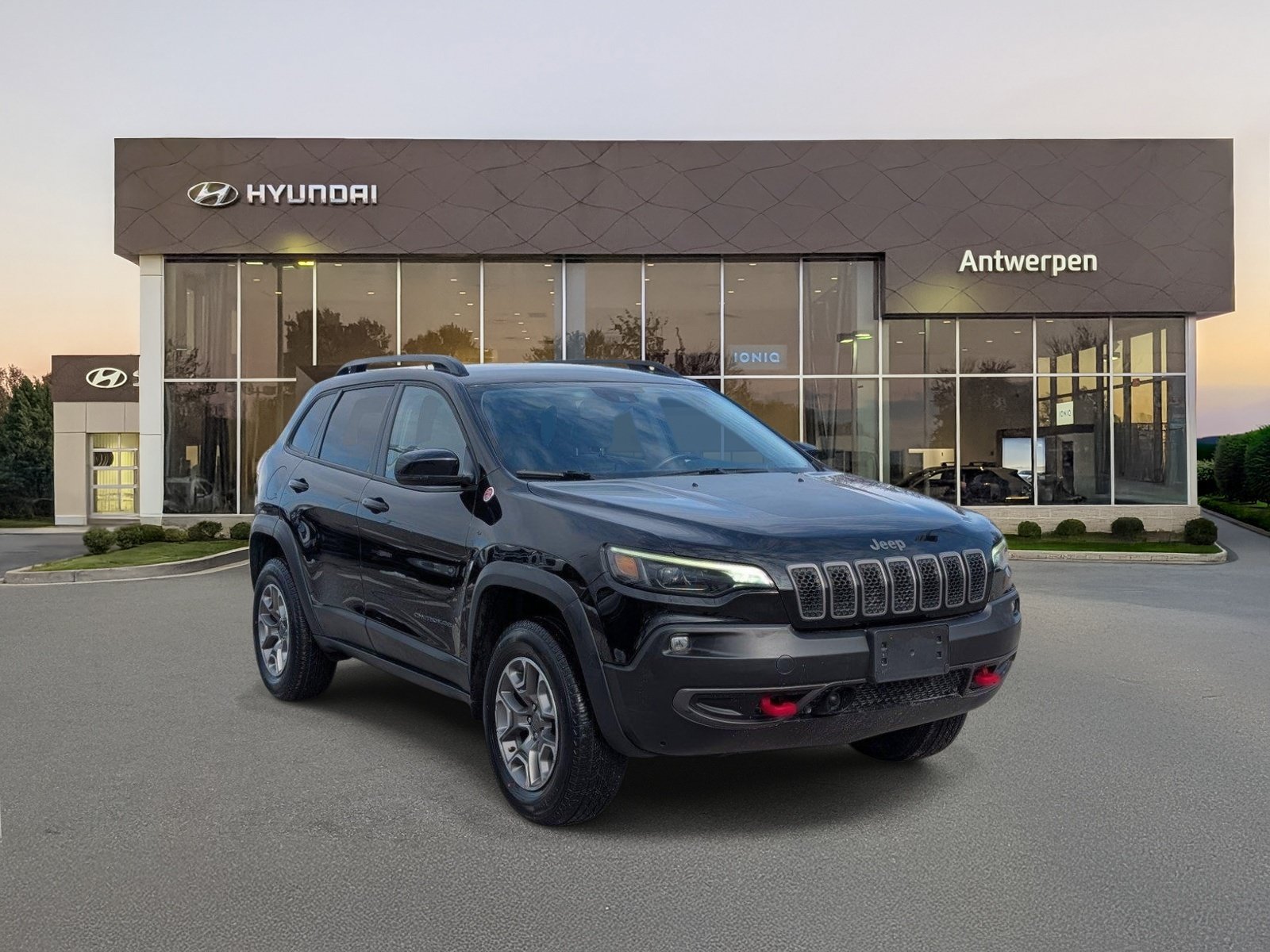 Used 2022 Jeep Cherokee Trailhawk