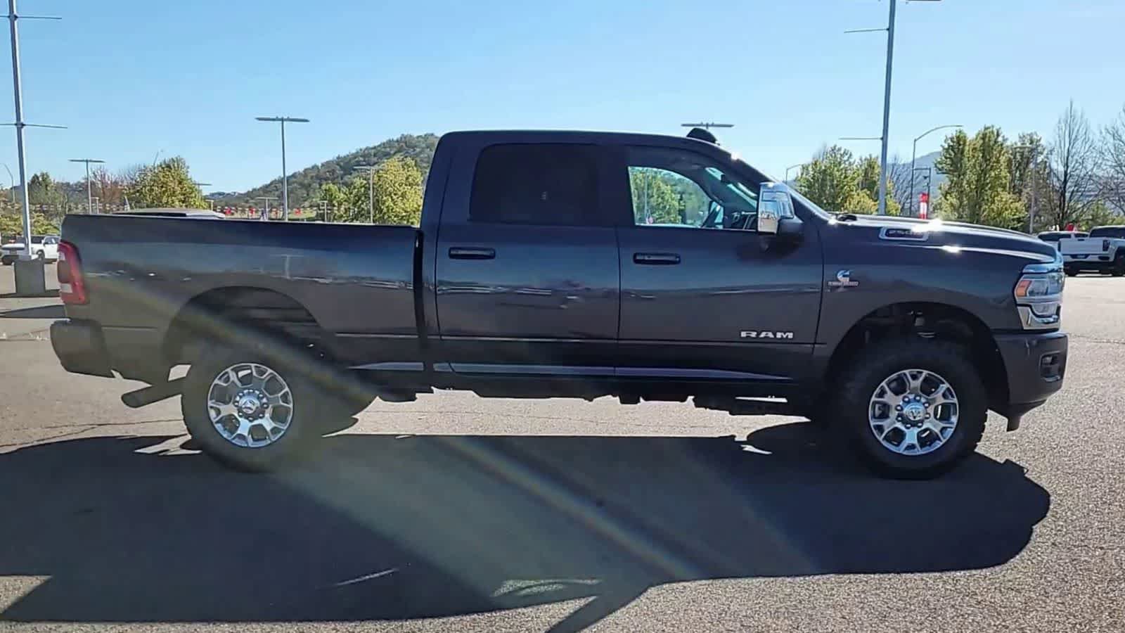 Used 2024 RAM 2500 Laramie w/ Safety Group image 9