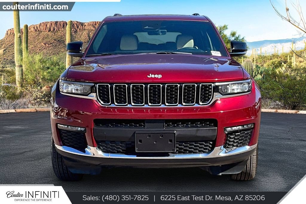 Used 2025 Jeep Grand Cherokee L Limited RWD image 3