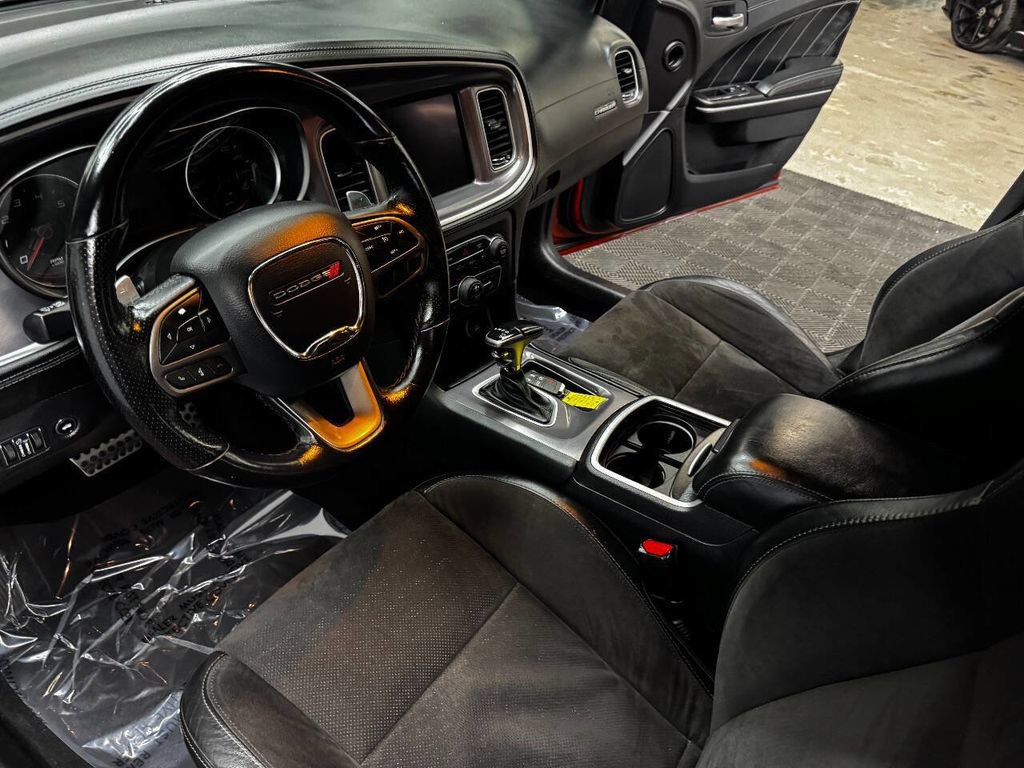 Used 2020 Dodge Charger R/T w/ Plus Group RWD image 33