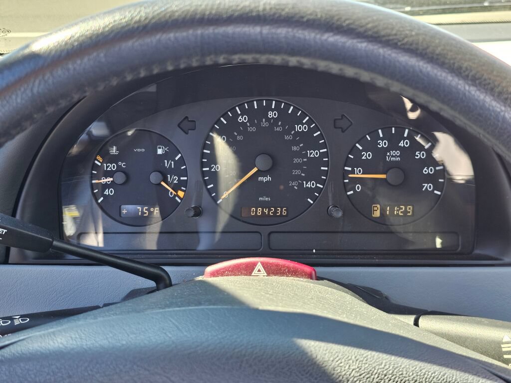 Used 2003 Mercedes-Benz ML 320 4MATIC image 29