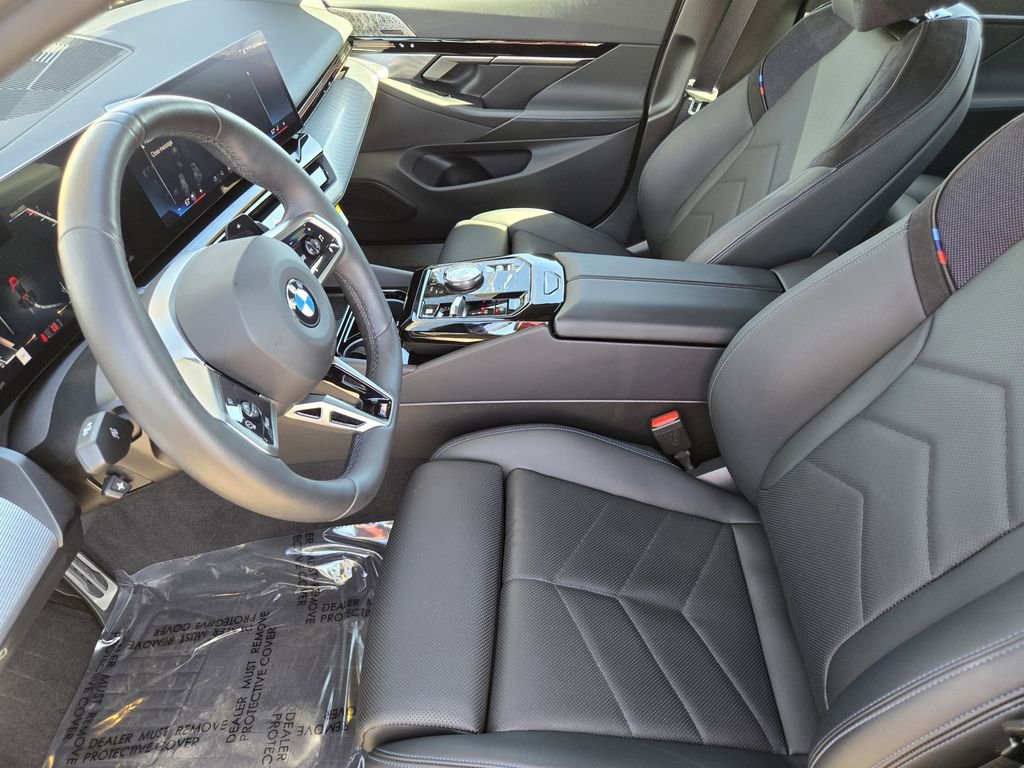 Certified 2025 BMW 530i xDrive w/ M Sport Package image 14