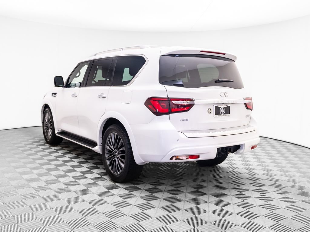Used 2023 INFINITI QX80 Sensory w/ All-Season Package AWD/4WD image 3