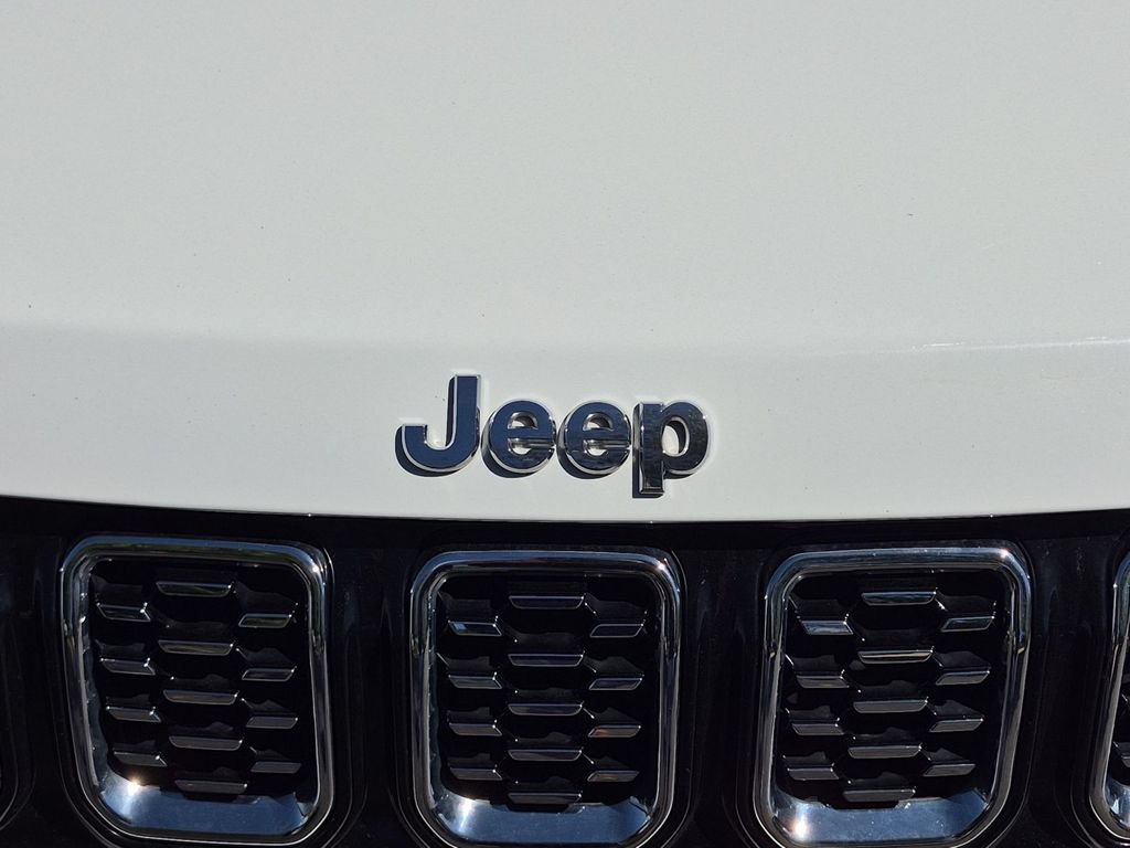 Used 2024 Jeep Compass Limited AWD/4WD image 10