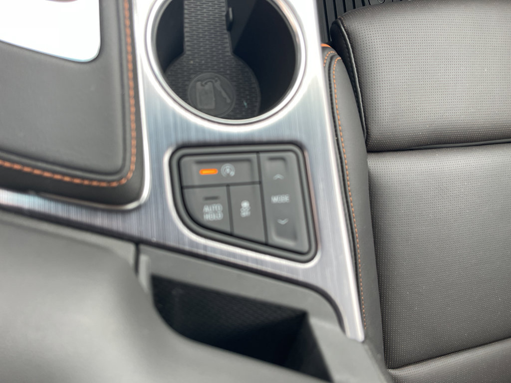 Used 2025 Cadillac CT4 Sport image 31