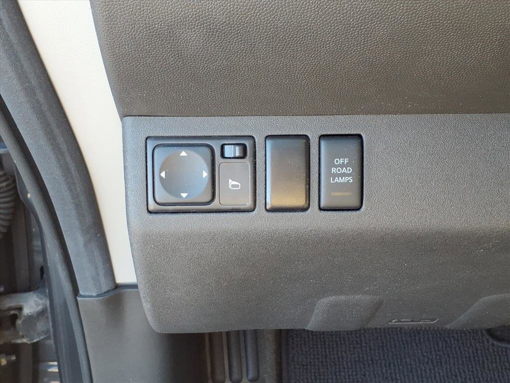 Used 2011 Nissan Xterra PRO-4X image 21