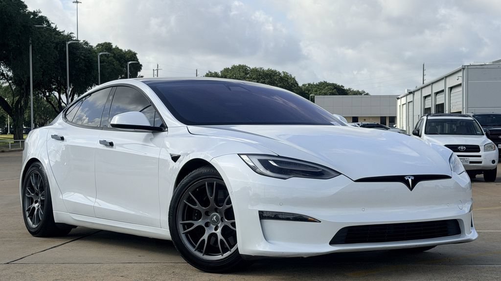 Used 2021 Tesla Model S Long Range AWD/4WD image 2
