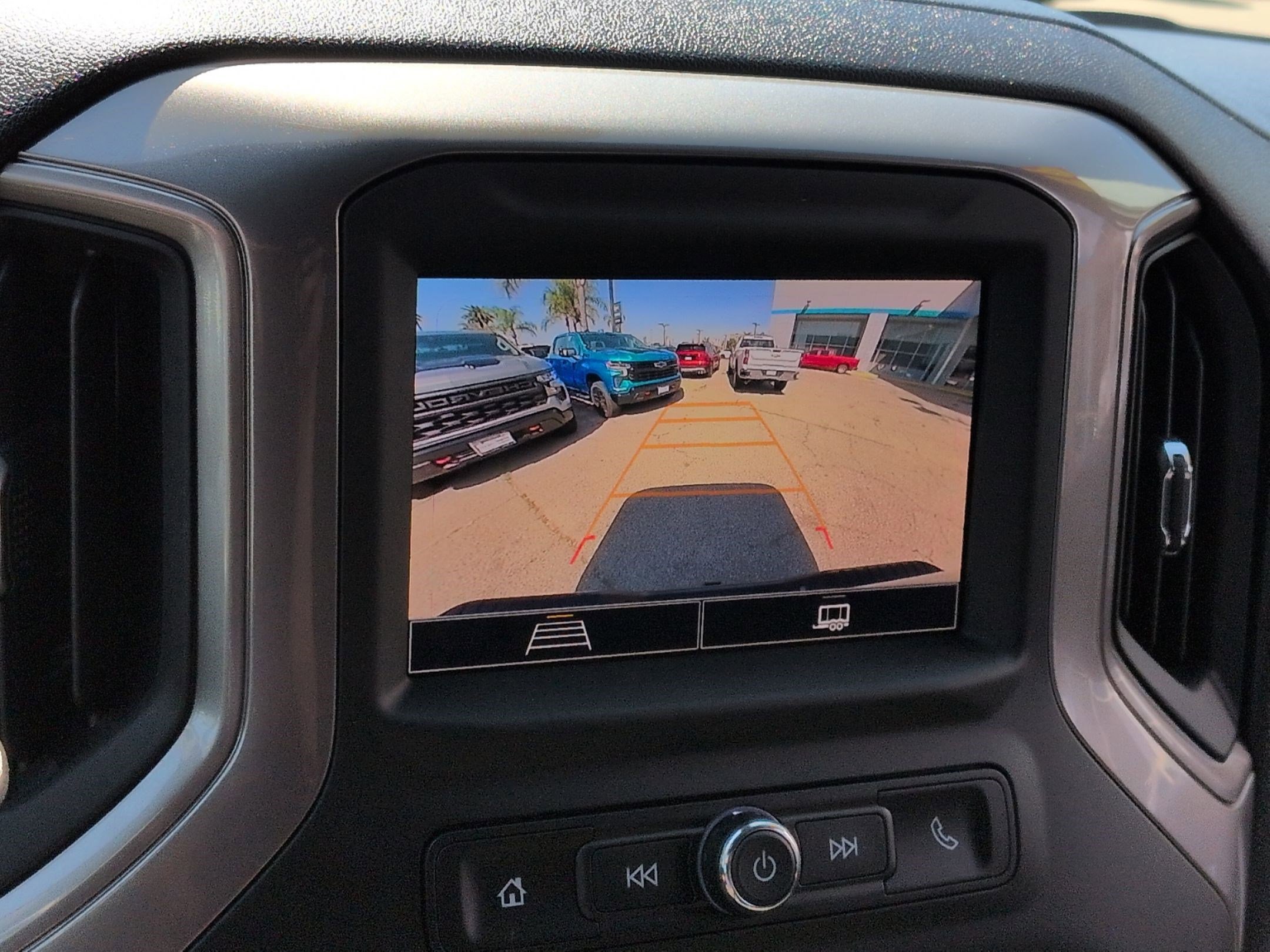 Used 2026 Chevrolet Silverado 2500 Custom image 18